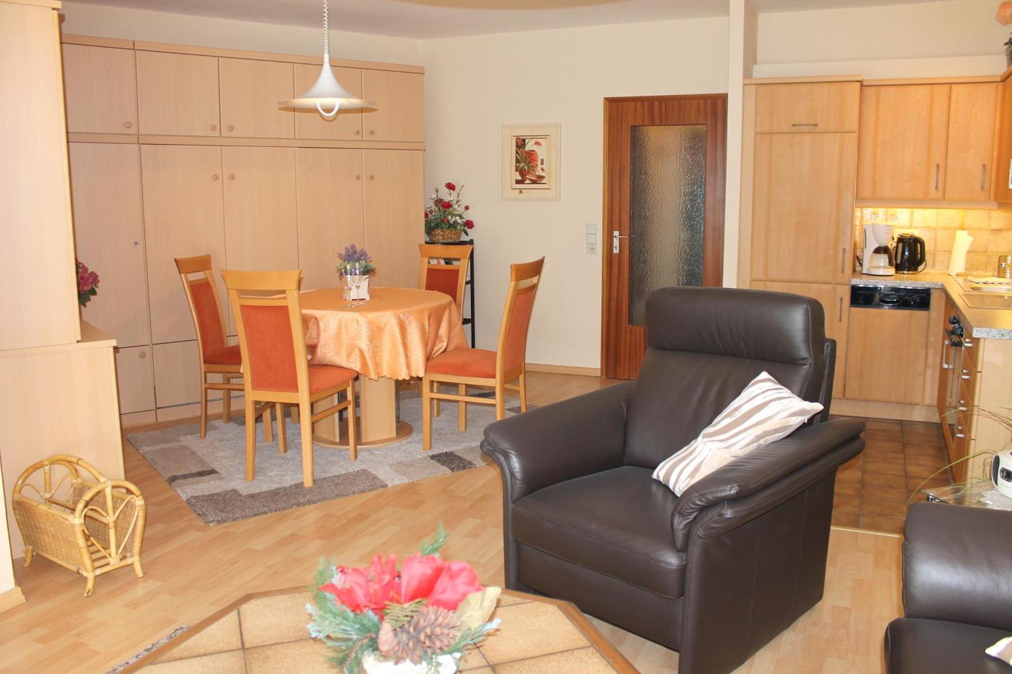 Ferienwohnung "Marie" - Nur Wenige Gehminuten Vom Groemitzer Hauptstrand Entfernt Εξωτερικό φωτογραφία